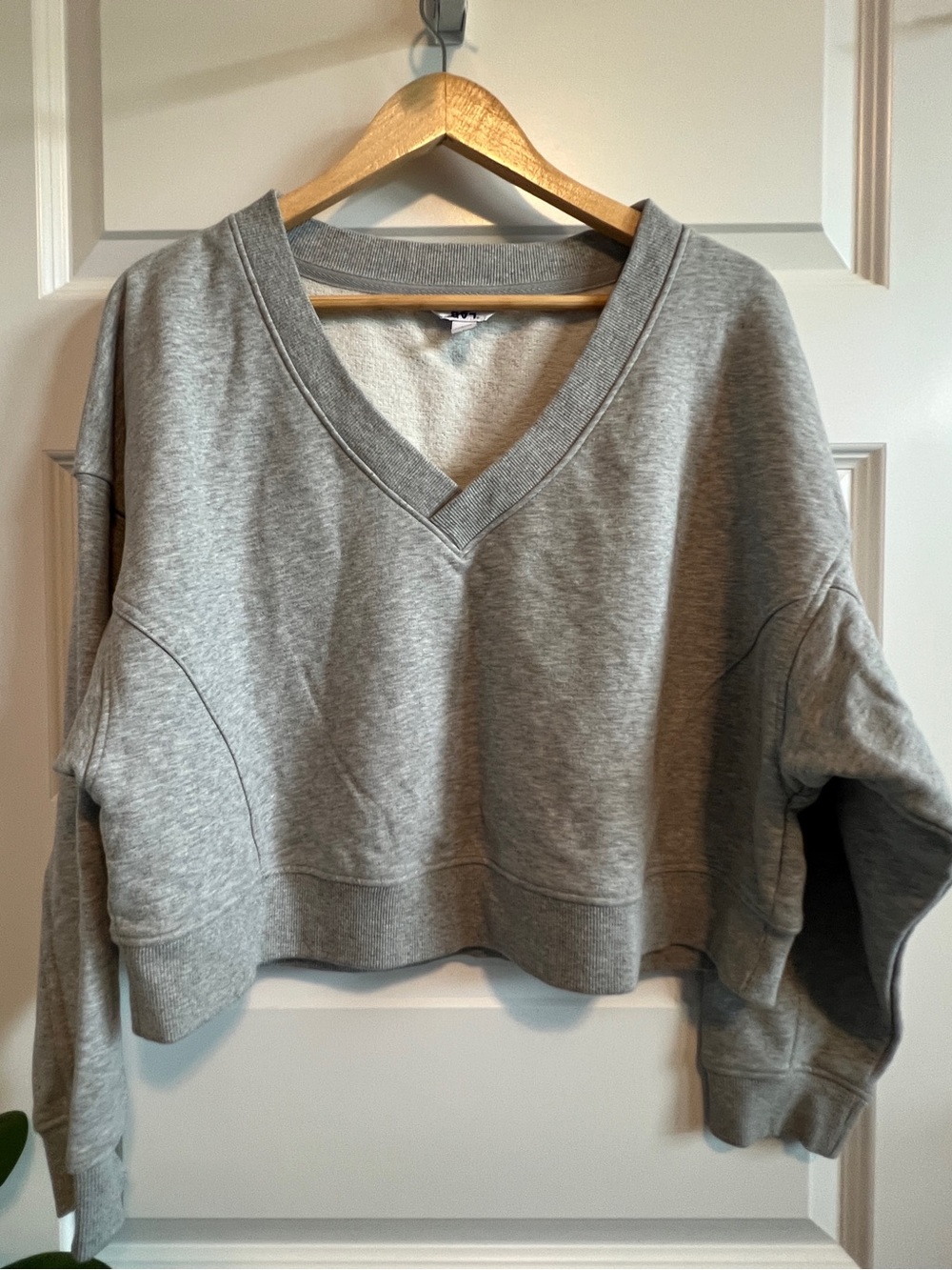 JOY LAB Sweatshirt Pullover Medium